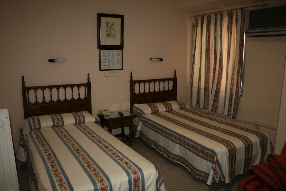 Double Room, 2 Twin Beds