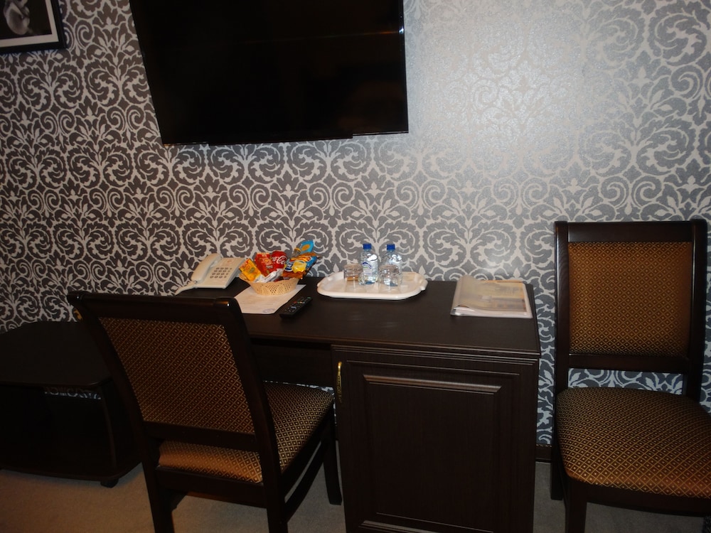 Luxury Room, 1 Queen Bed, City View photo 2