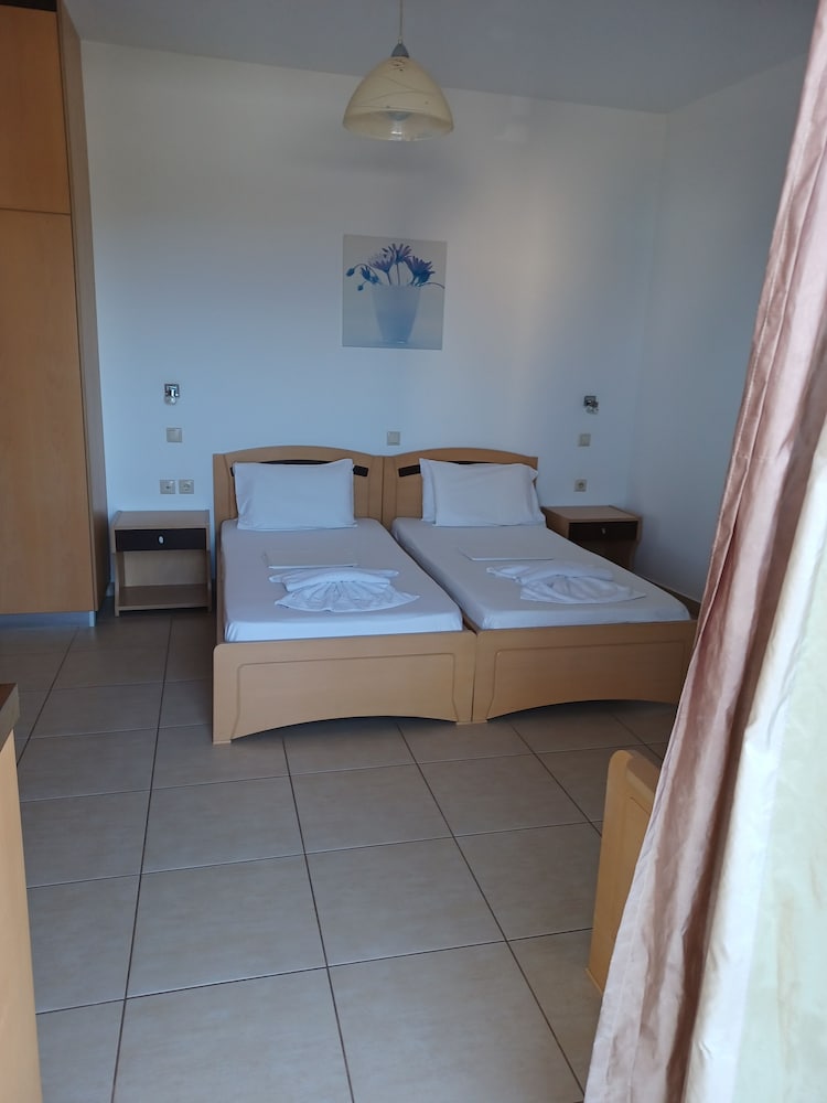 Apartment photo 1