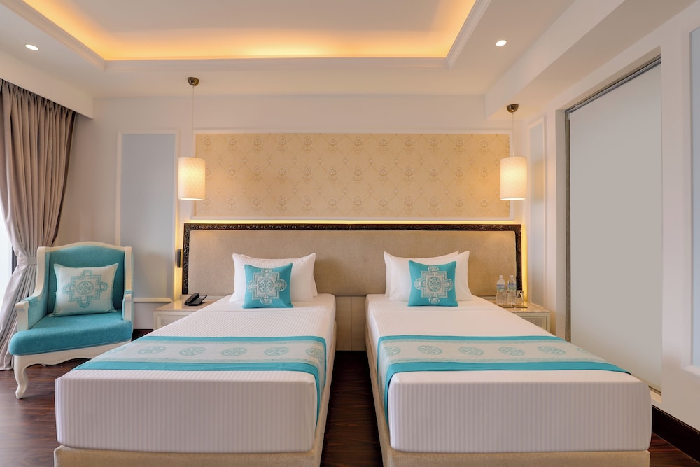 Deluxe Twin Room - Photo 3