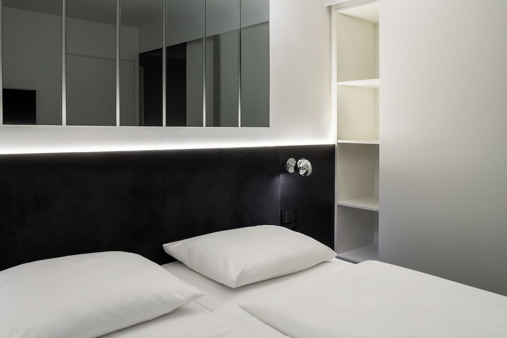 Comfort Double or Twin Room, 1 Bedroom photo 3