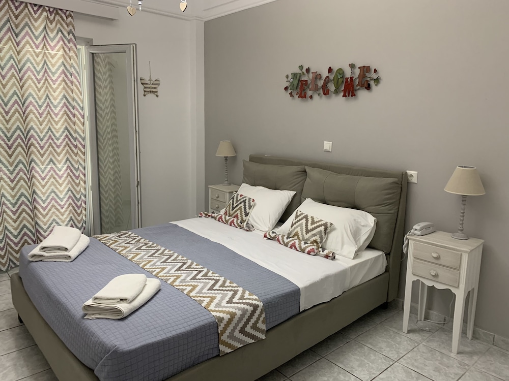Comfort Room - Photo 1
