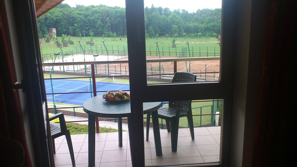 Standard Double or Twin Room, Balcony, Garden View photo 2