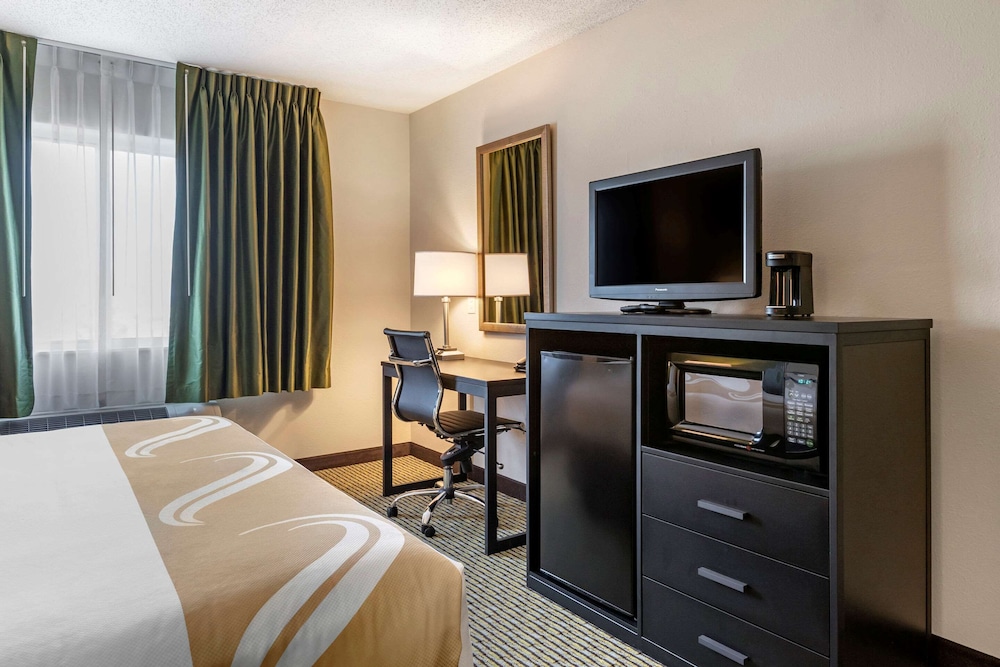 Suite King Non Smoking 2 person - Photo 4