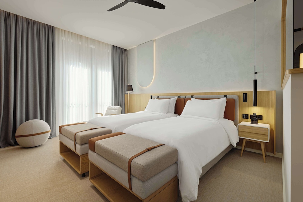 Standard Twin Room (SIRO)