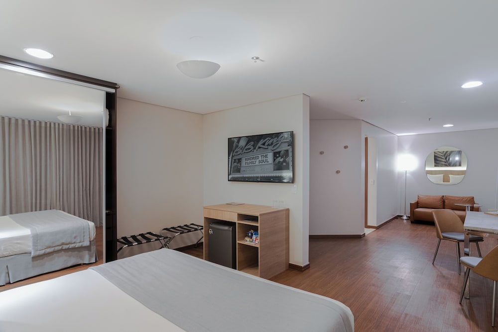 Premium Apartment - Photo 3