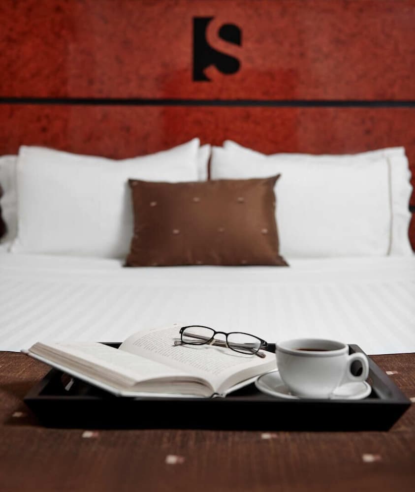 Room, 1 Queen Bed photo 3