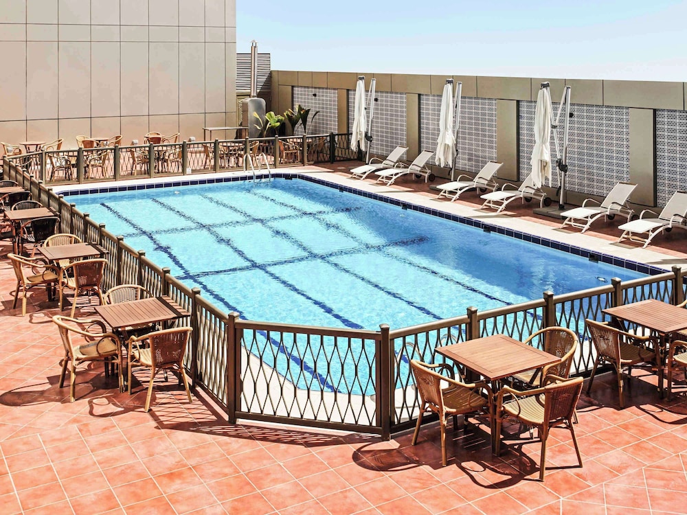 Premium Room, 2 Twin Beds, Pool View