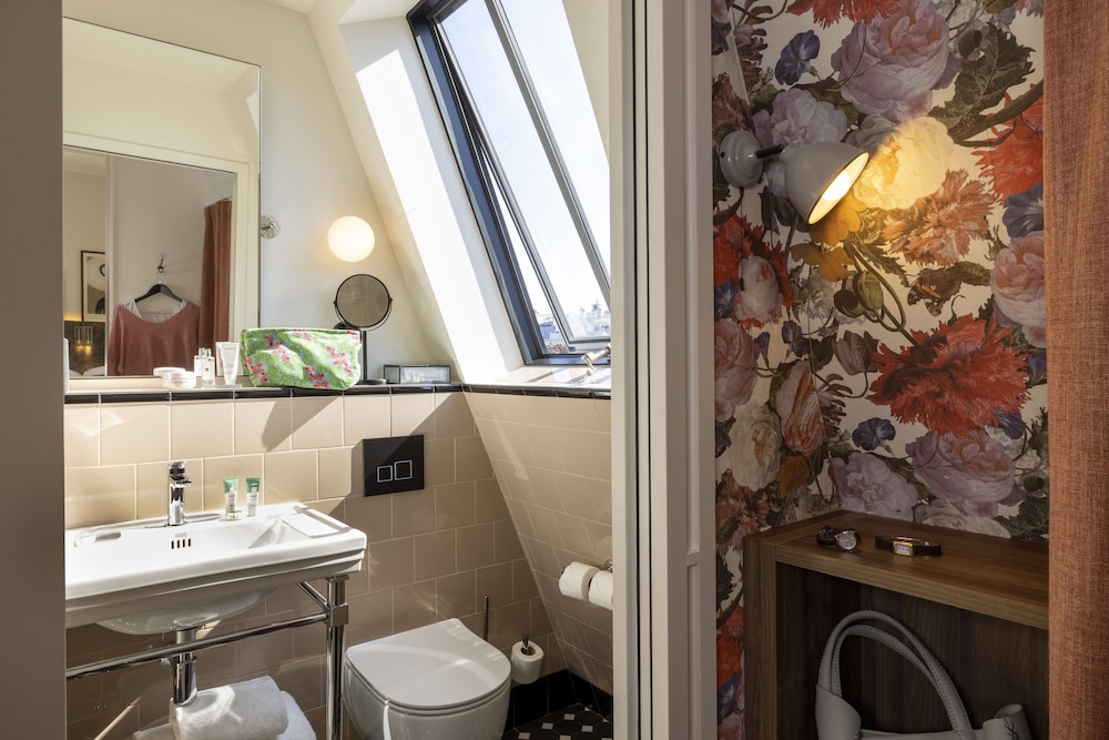 Chambre Parisienne photo 2