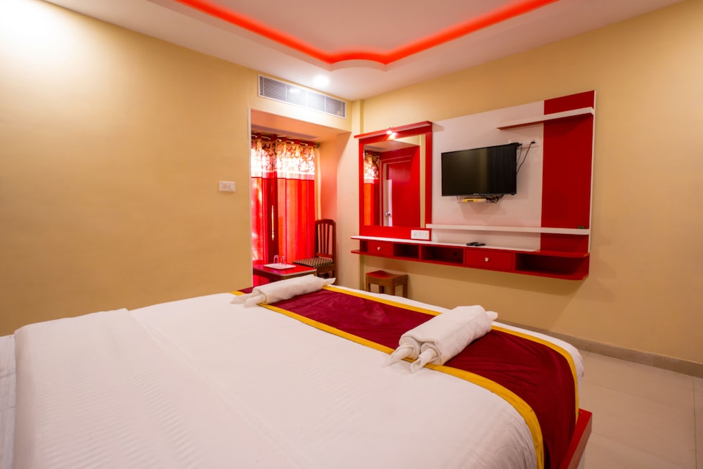 Deluxe Room - Photo 1