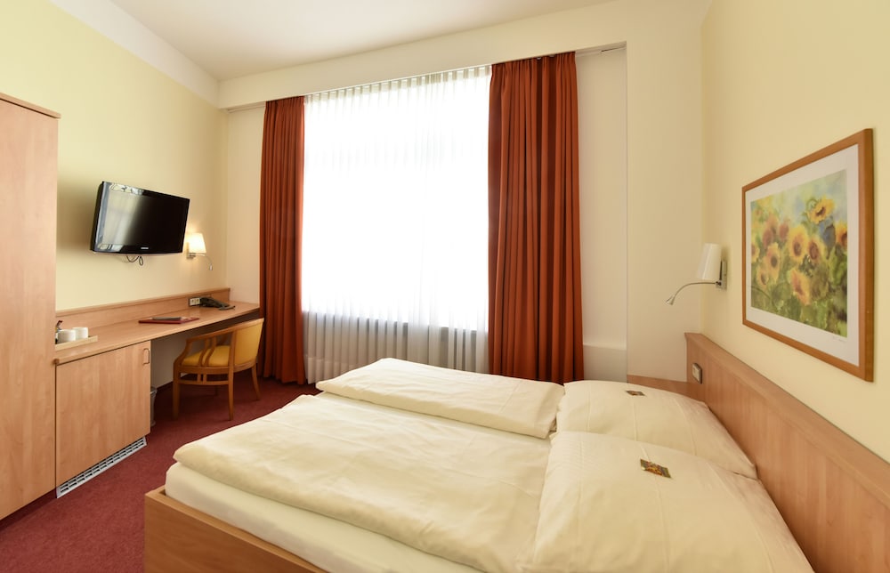 Classic Double Room photo 2