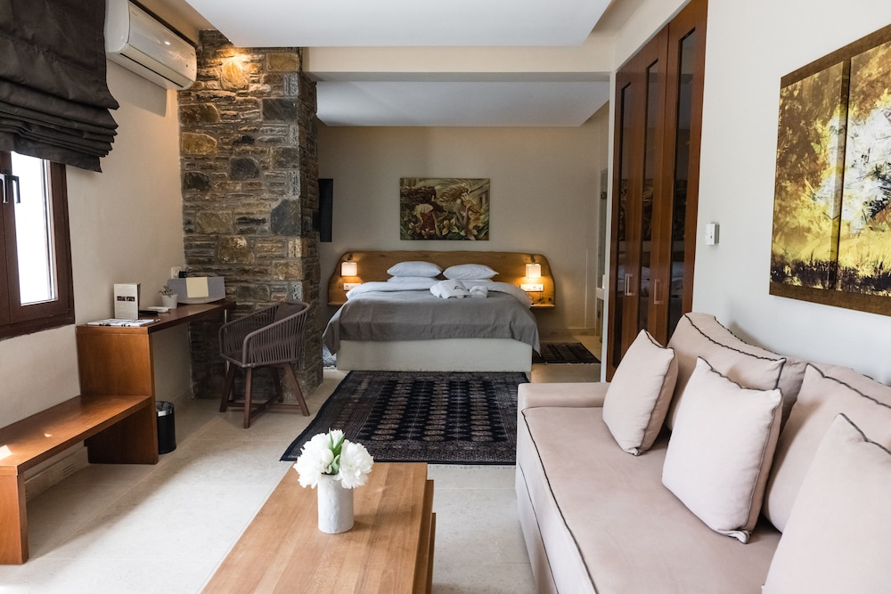 Junior Suite - Photo 1