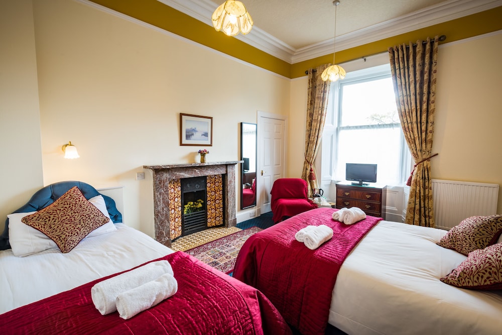 Standard Triple Room (Room 6)