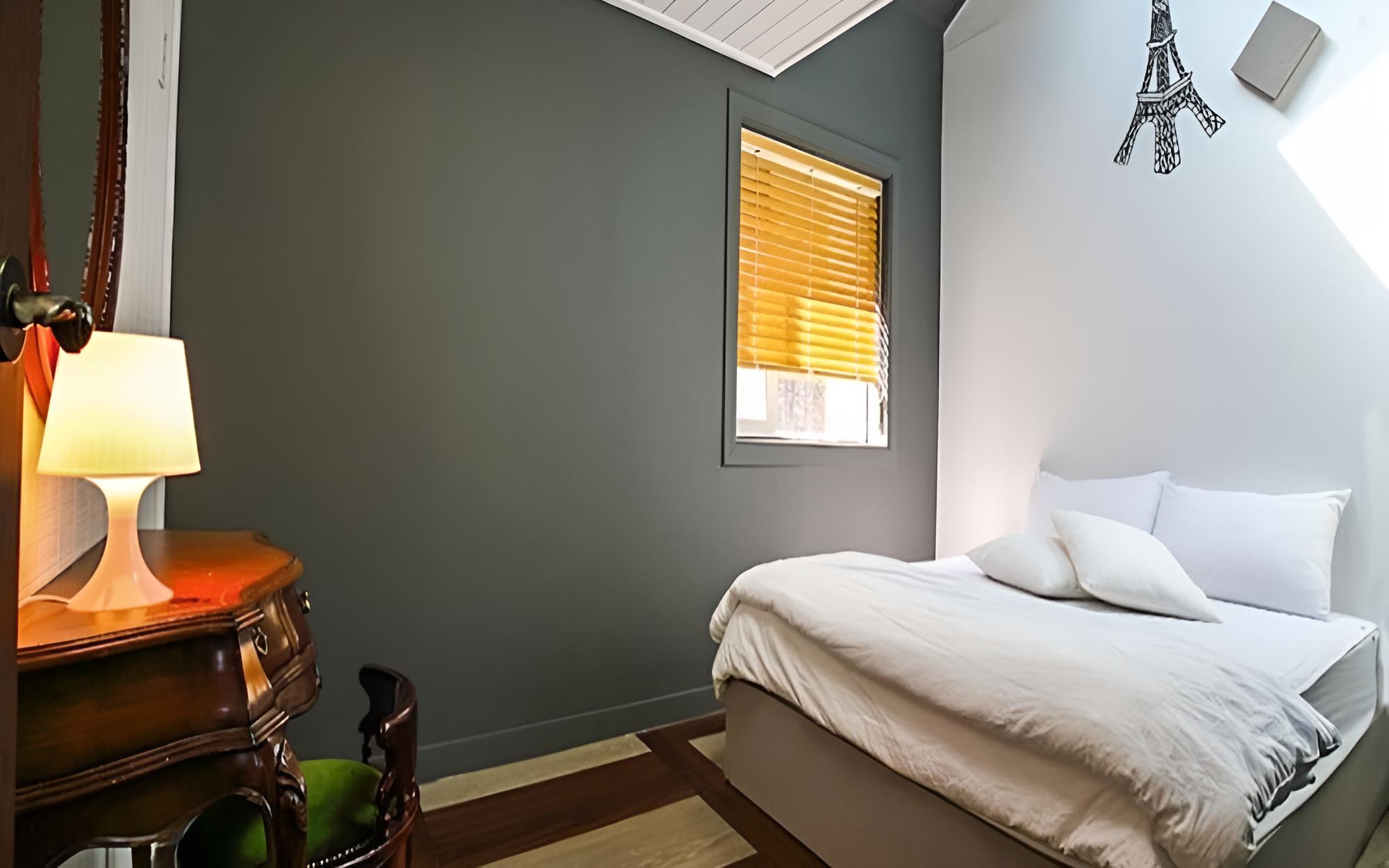 Room (Helios (Duplex)) - Photo 6