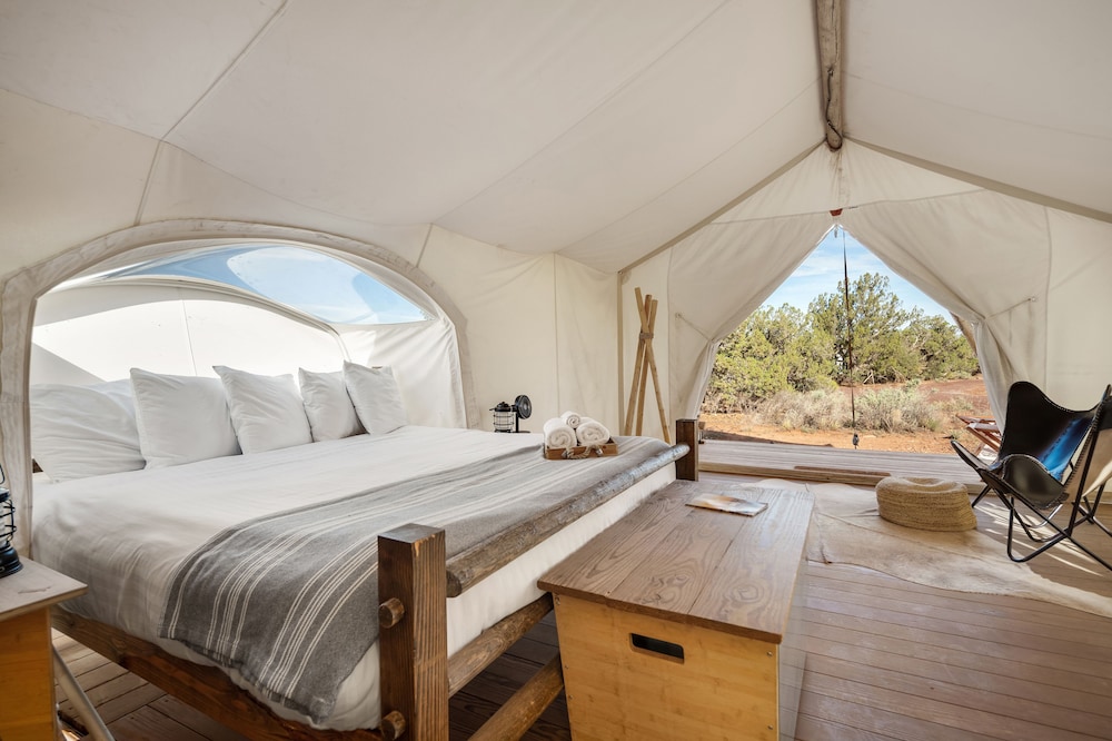 Stargazer with Kids Tent - Private Bath photo 1