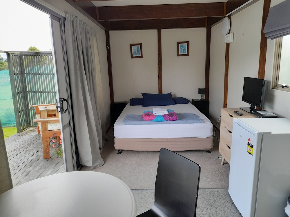 Basic Cabin, 1 Double Bed, Terrace photo 3