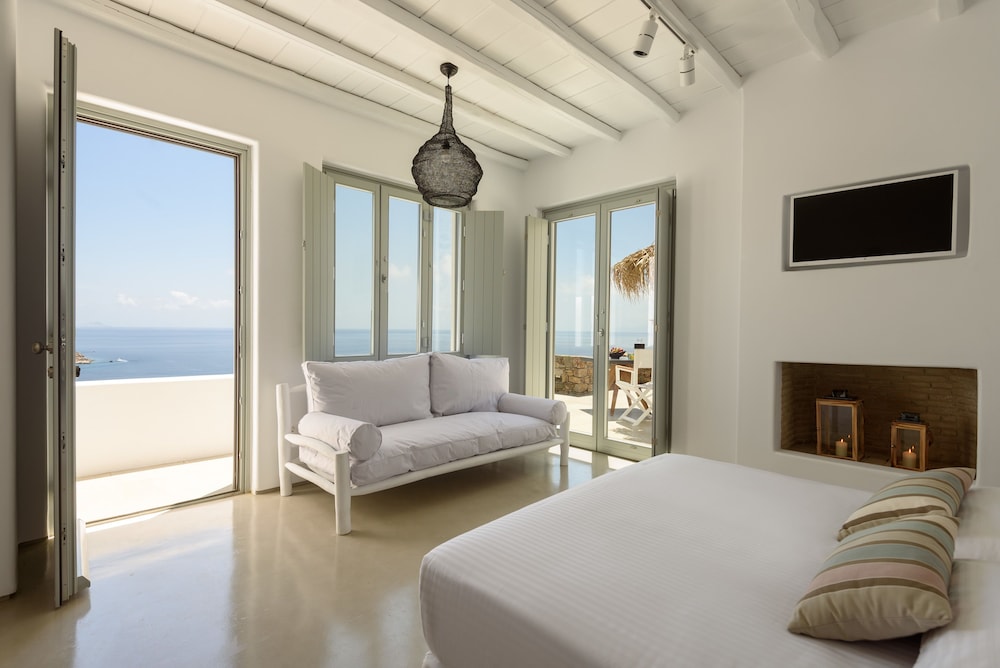 Royal Apartment, Hot Tub, Sea View - Photo 12