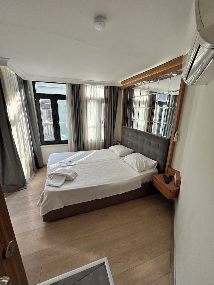 Standard Double Room photo 1