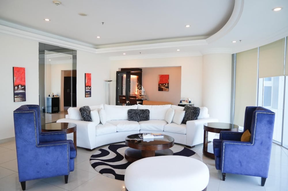Royal Suite - Photo 6