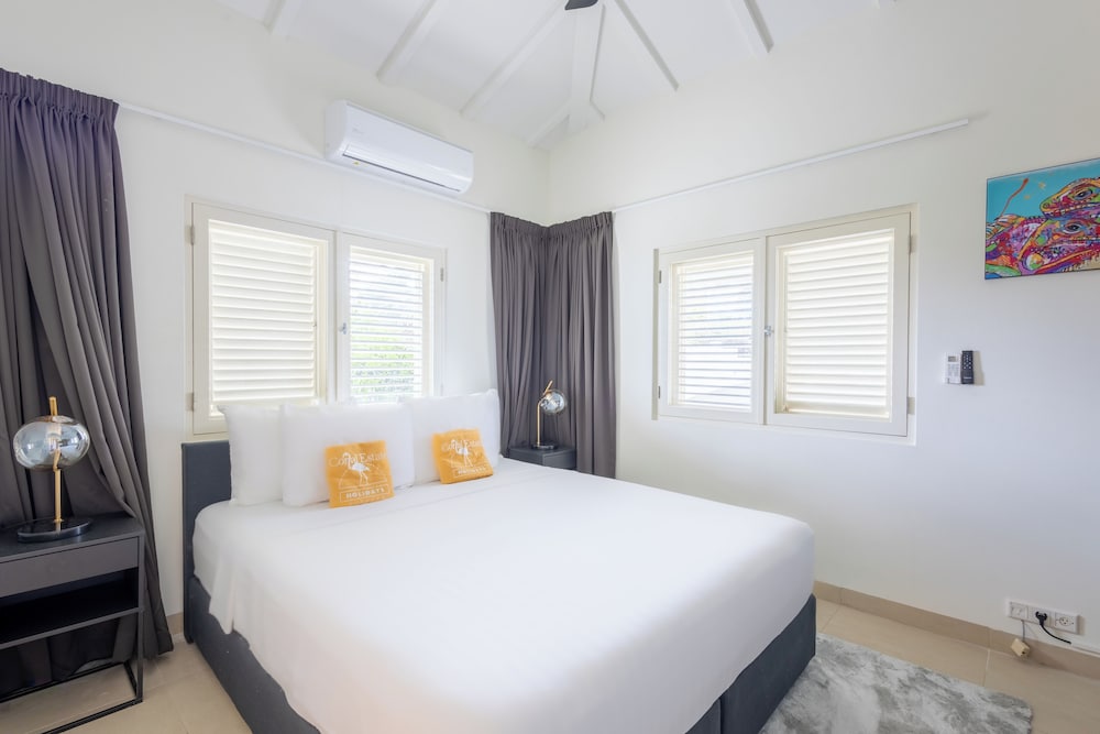 Premium Villa, 6 Bedrooms, Private Pool, Ocean View (1)