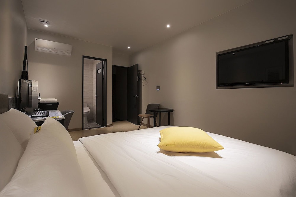Standard Room - Photo 4