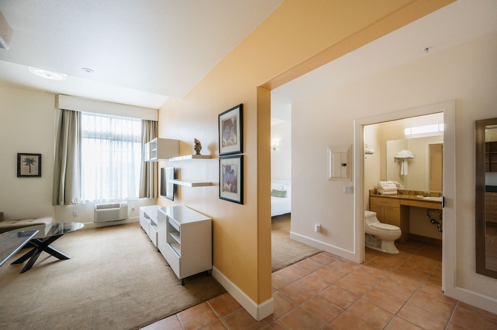 Executive Suite photo 3