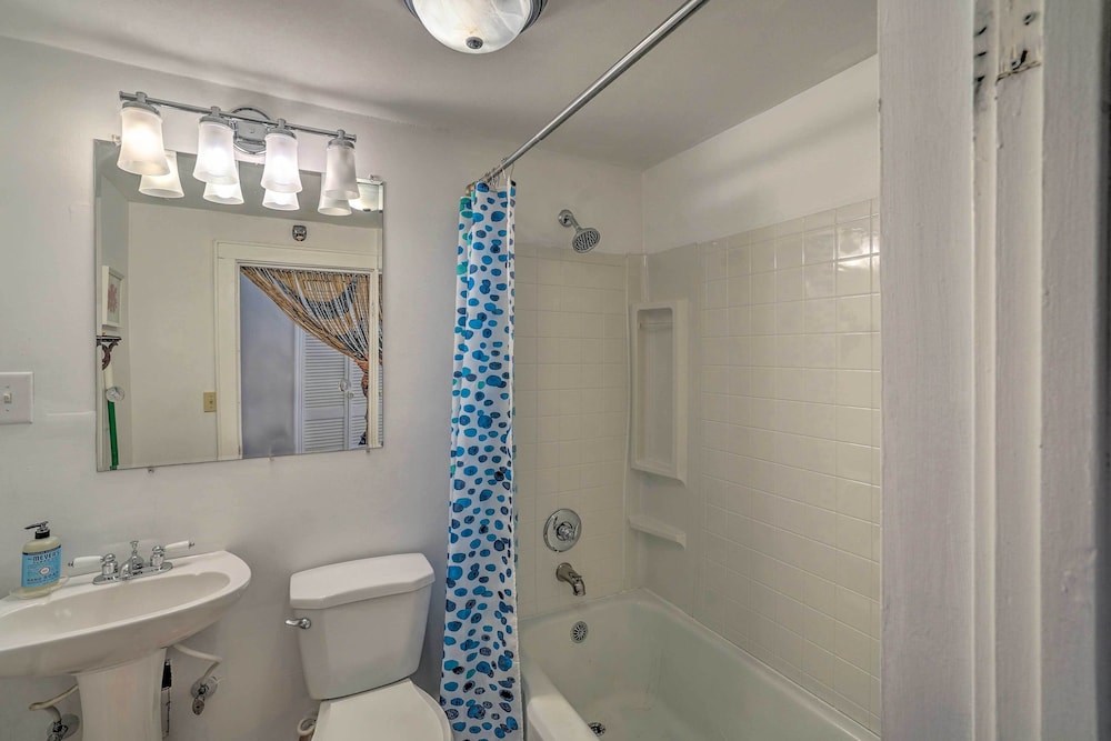 House (2 Bedrooms) photo 2