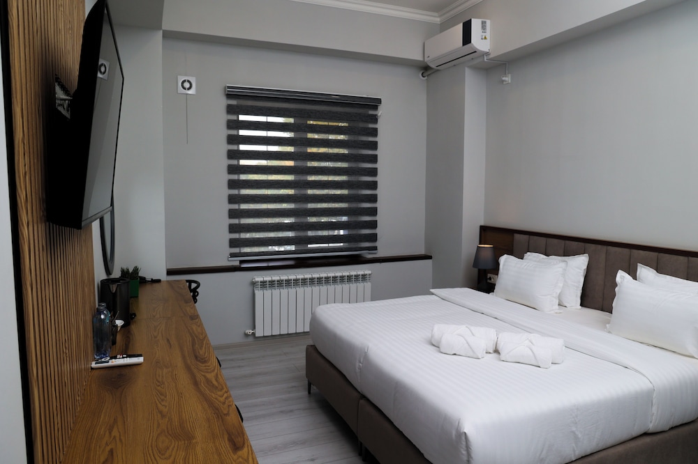 Standard Room - Photo 2