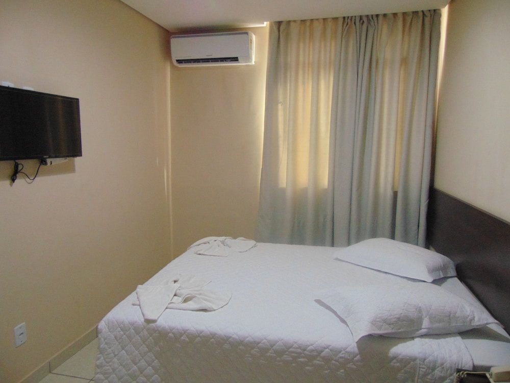 Standard Twin Room photo 2
