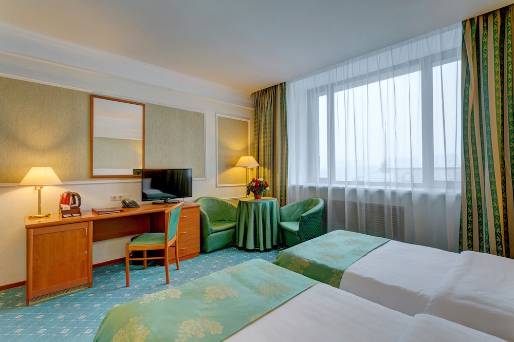 Standard Twin Room, 2 Twin Beds photo 2
