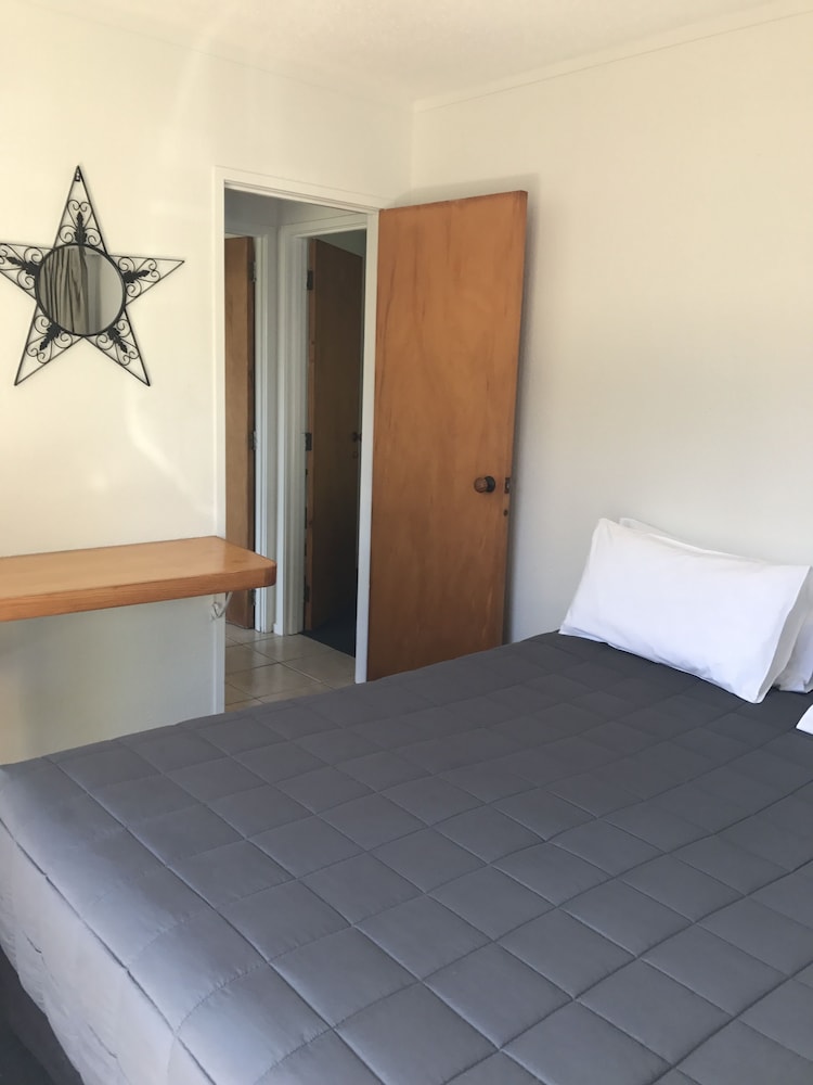 1 Bedroom Holiday Apartment photo 1