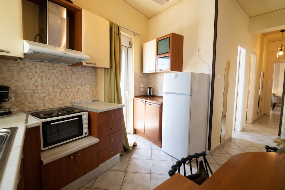 Deluxe Apartment photo 2