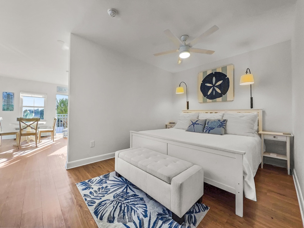 Condo, 1 Bedroom