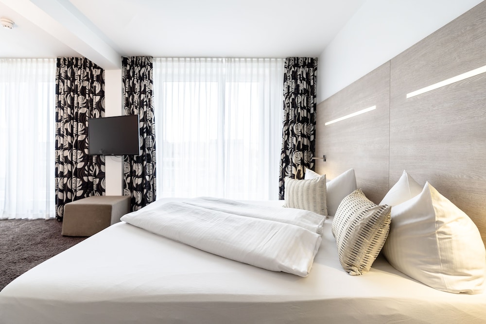 Junior Suite, Terrace - Photo 10
