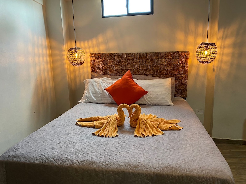 Family Double Room, Multiple Beds photo 2