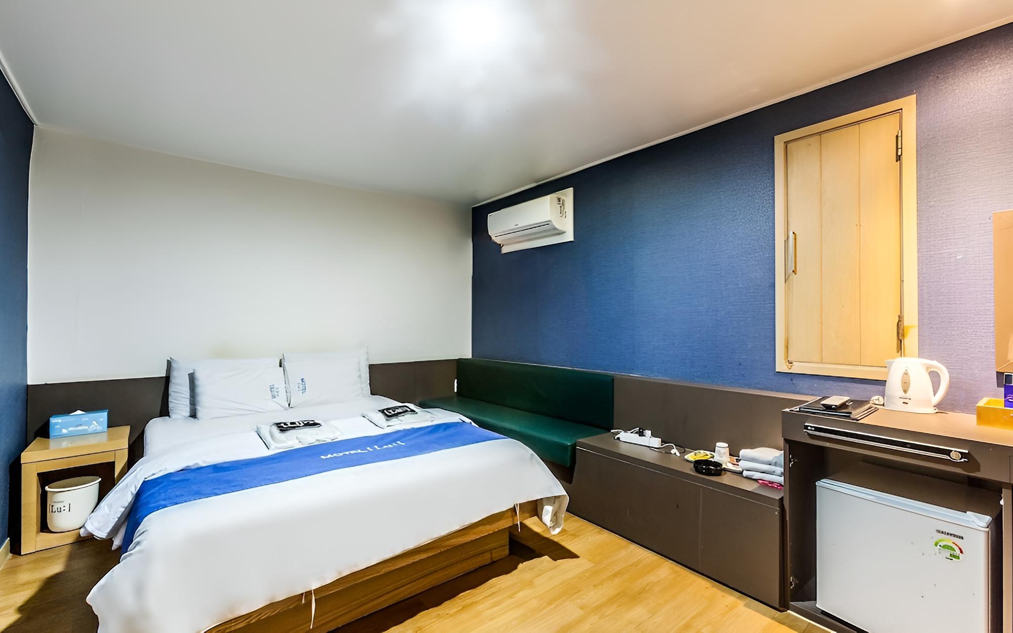 Room (Standard Room)