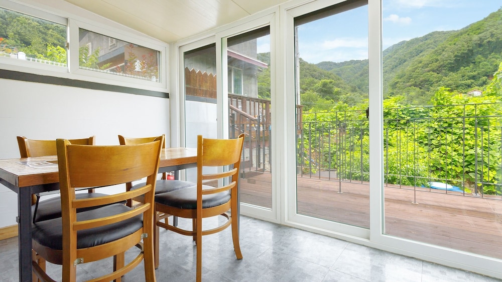 Basic Room, 1 Bedroom (ROOM 1(Poolvilla,Spa)) - Photo 9