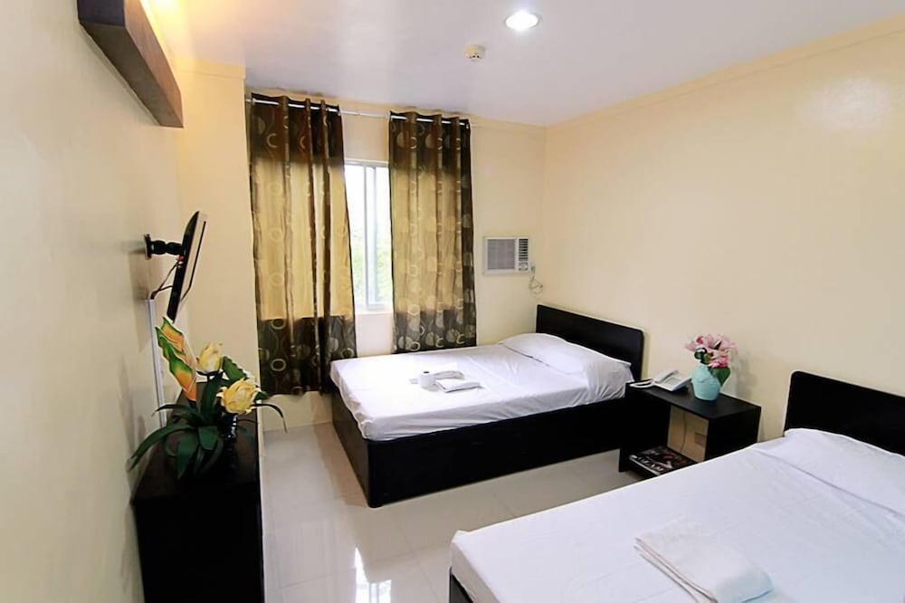 Family Room (A) - Photo 1