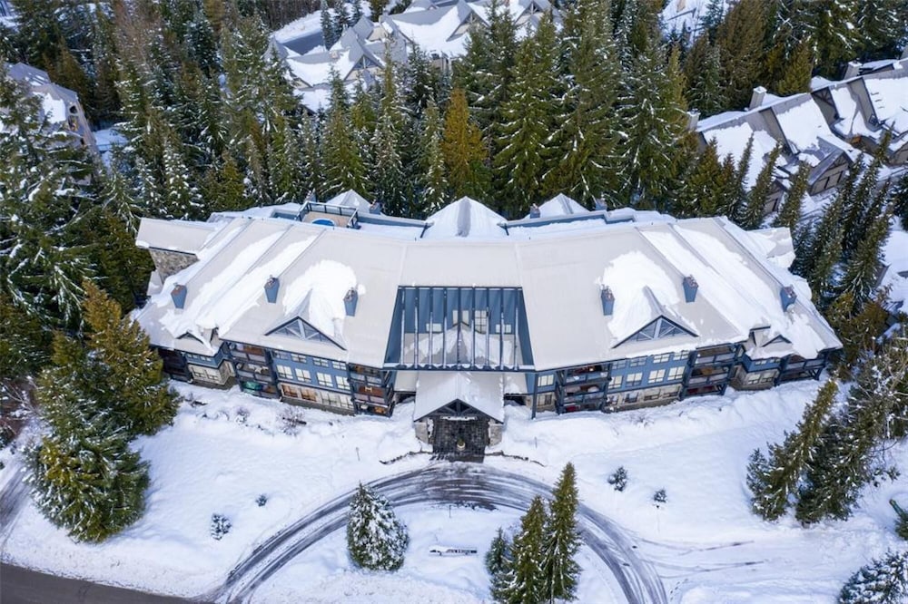 Ski in Ski out - Steam Shower - Roof top Hot tub, Photo 31