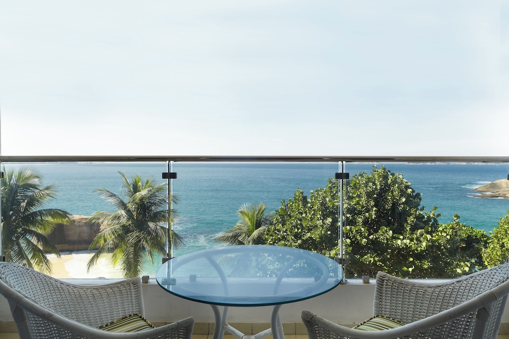 Deluxe Room, 2 Double Beds, Balcony (Oceanfront) - Photo 6