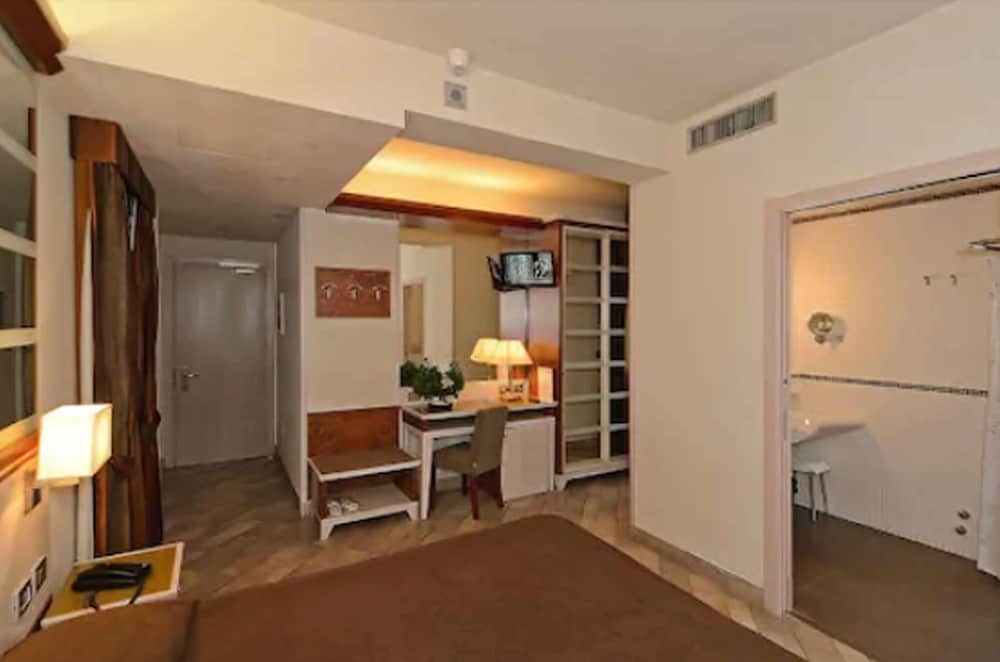 Double Room Single Use photo 1