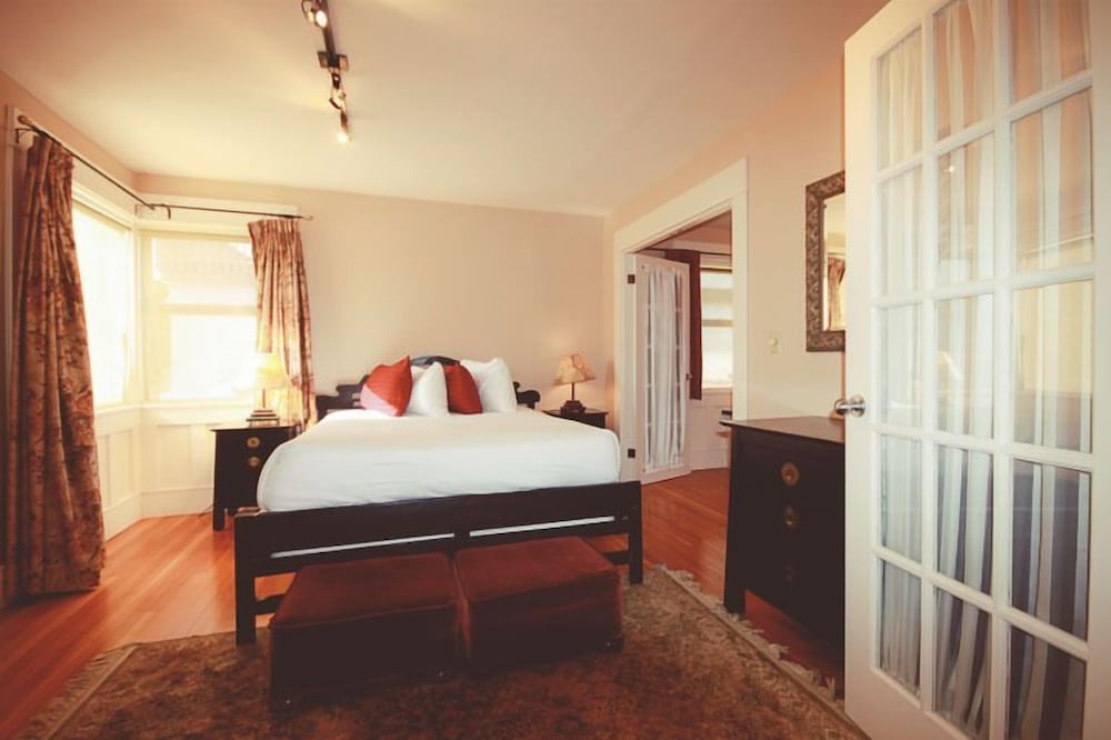 House, 1 Queen Bed with Sofa bed, Non Smoking photo 1