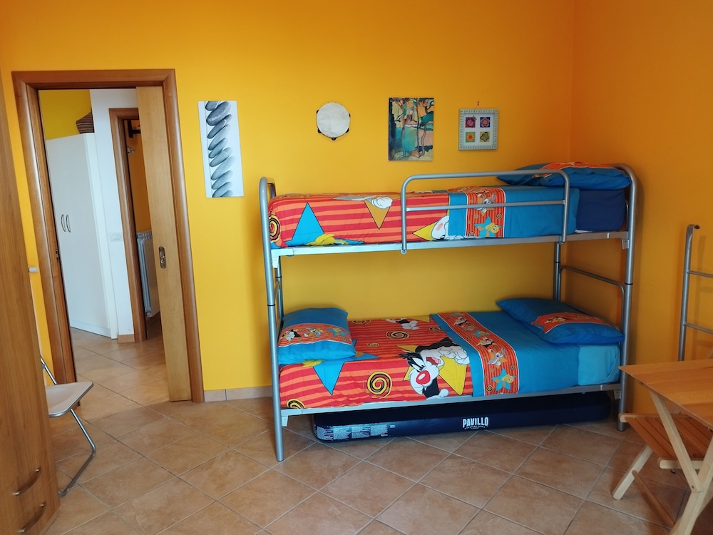 Family Apartment photo 3