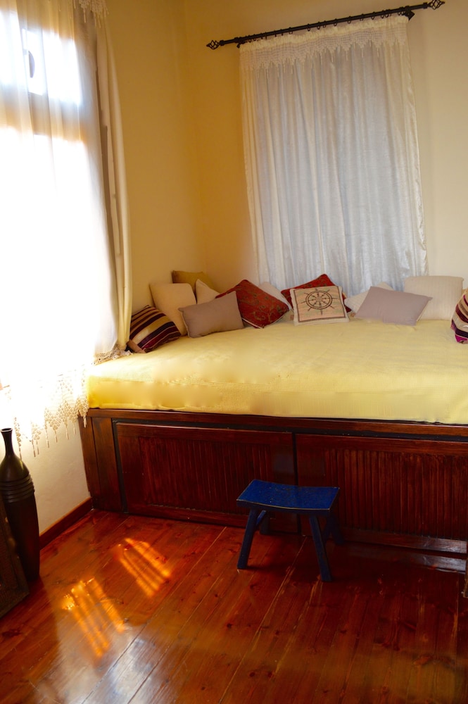 Villa, 5 Bedrooms photo 2