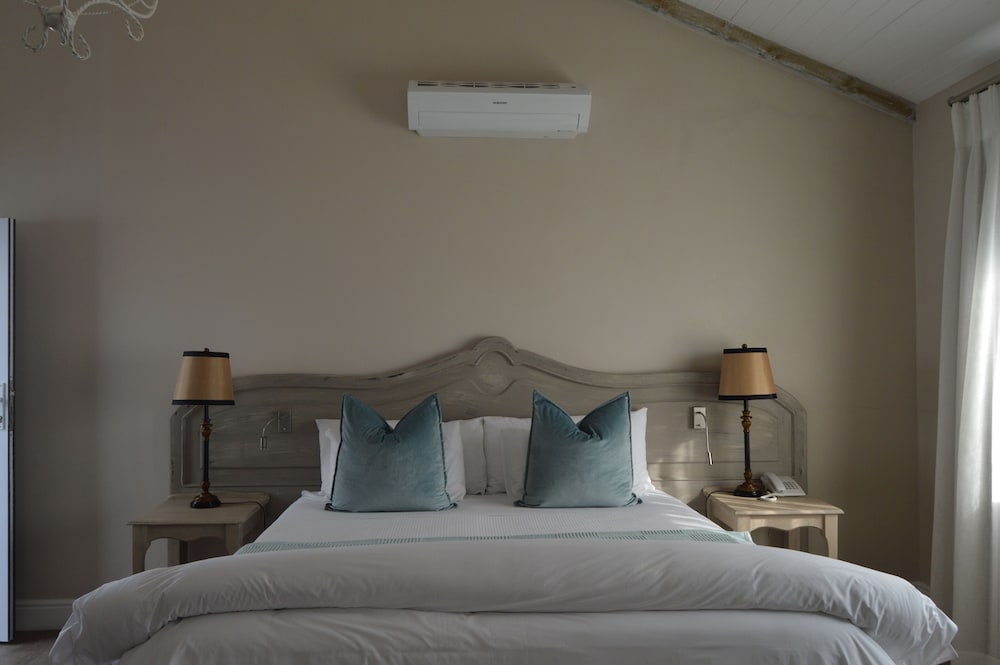 Standard Room photo 2