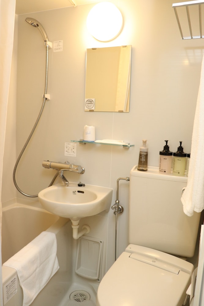 Room, 1 Large Twin Bed, Non Smoking - Photo 2