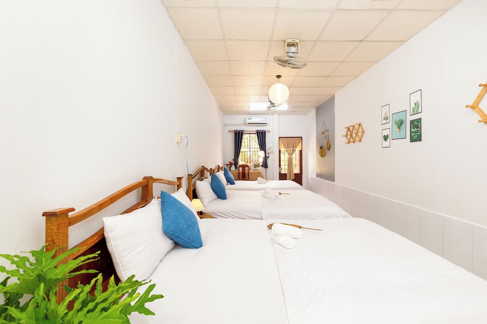 Basic Double Room, Garden View photo 2