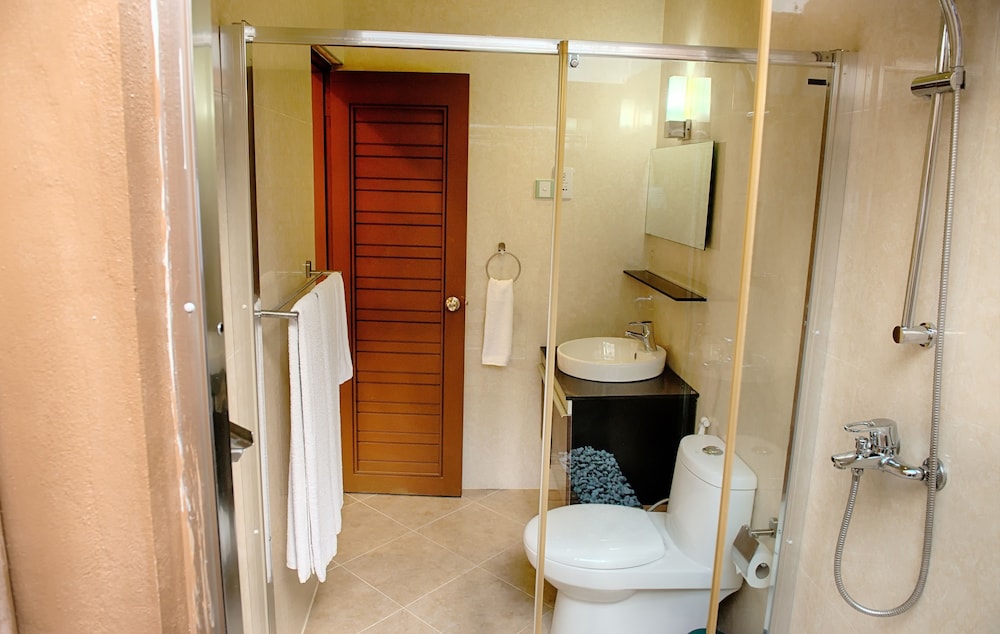 Deluxe Double Or Twin Room, Patio photo 2