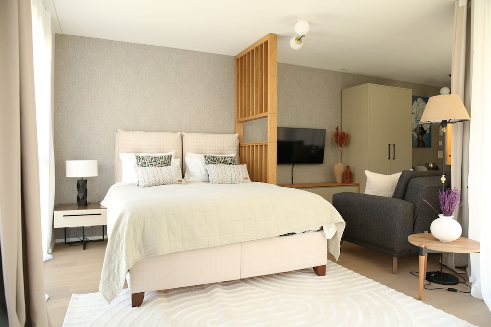 Elite Apartment