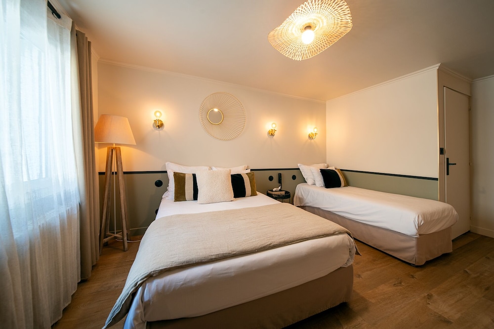 Family Quadruple Room - Photo 2